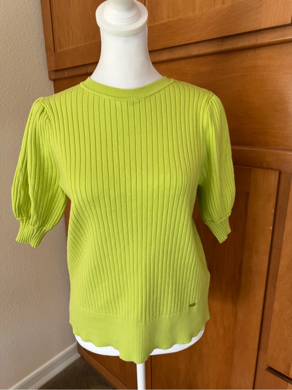 Ted Baker Puff Sleeve Top Selfridges EUC Size 3 (Medium) Lime Green